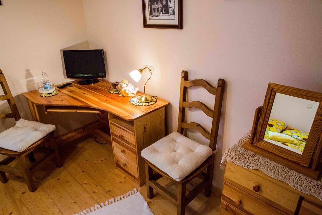 Piwniczna-Zdroj Willa Nad Popradem Bed & Breakfast エクステリア 写真